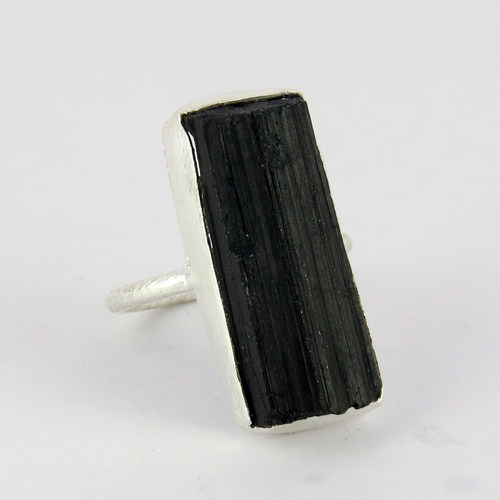 Crimson Kiss !! Black Tourmaline 925 Sterling Silver Ring