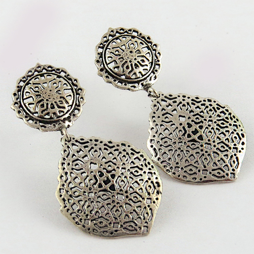 Filigree Work In Leaf Oxidized 925 Sterling Silver Earring
