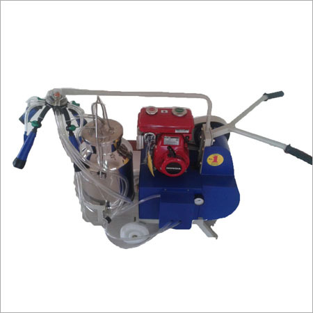 Stainless Steel Kerosene Petrol Engine Operated Single Bucket Milking Machine