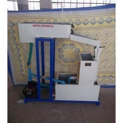 Discharge Over Notches Apparatus