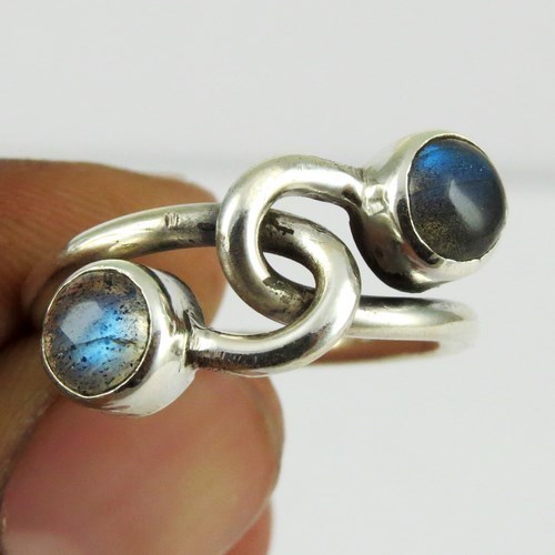 Simple Labradorite 925 Sterling Silver Ring - Oval Bezel, Sizes 5-7.5 US | Elegant Design, Wholesale Available