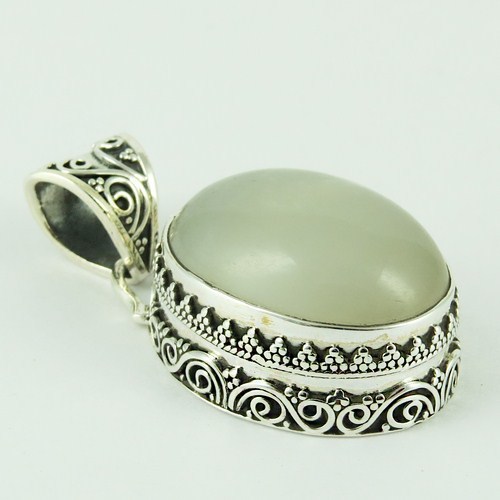 Colorado Winter !! Moonstone 925 Sterling Silver Pendant