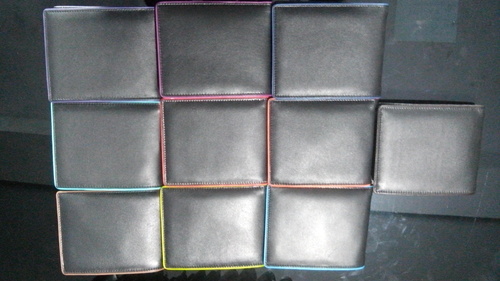 Gents Wallets - Leather, 4x3x1 Inches, Black | Double Compartment, Zipper Closure, Compact Design
