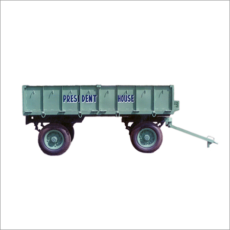 Loading Tractor Trolley