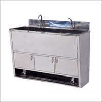 Durable S-food Operated Scrub Station