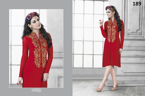 Sensational heavy kurti
