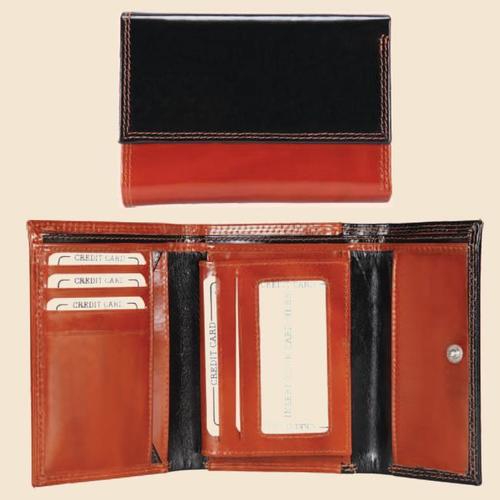 LEATHER CLUTHER