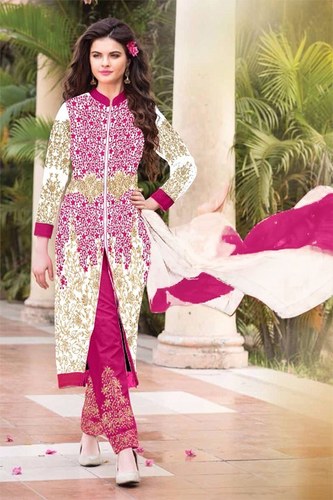 Impressive heavy Salwar Kameez