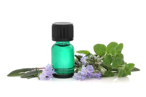 Oregano Oil (Carvacrol > 85%)