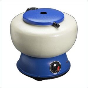 Medico Centrifuge Capacity: 120 Rpm