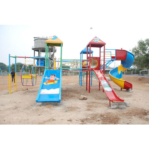 Zig Zag Slides - Capacity: 8-12 Children Kg/Day