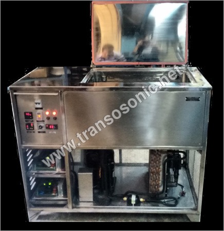 ULTRASONIC CLEANERS WITH IN-BUILT CHILLER