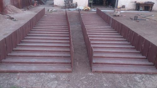 Pan Conveyor