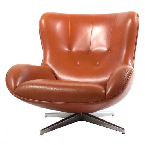 Revolving Chair in Leather