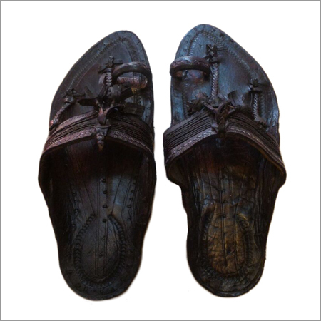 Men Kolhapuri Chappal