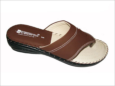 Ladies Rubber Hawai Chappals