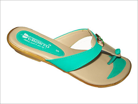 Ladies Flat Chappal