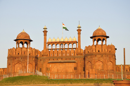 Delhi agra tour packages