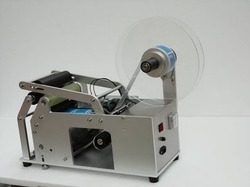 Semi Automatic Sticker Labeling Machine