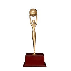 Award Trophy - Metal and Wood, 20-30cm, Gold | Recognition, Achievement, Prestige, Motivation, Award