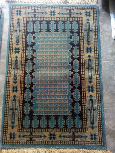 Hand knotted Carpets