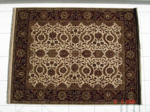 Hand knotted Carpets