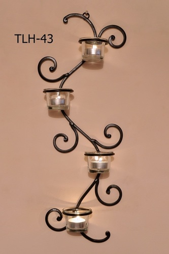 T LIGHT HOLDER