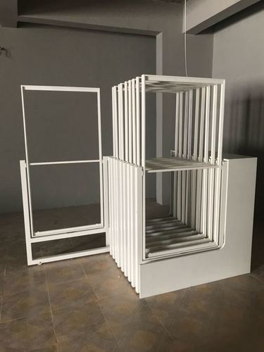 vitrified tiles stand