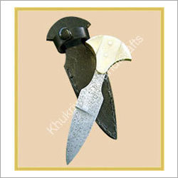 Medieval Push Dagger