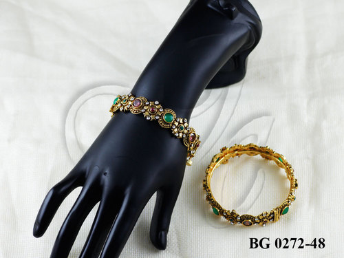 BANGLES