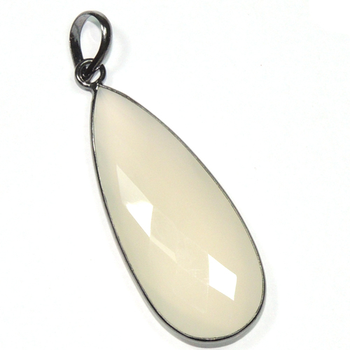 White Chalcedony Pear 925 Sterling Sliver Pendant