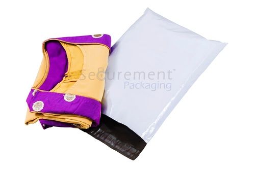 Courier Bags With Pod Pouch Hardness: Soft