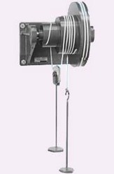 Wheel and Differential Axle Apparatus