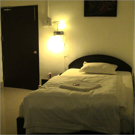 Single Ac Deluxe Room - 100-150 sq ft, Single Bed | Air Conditioning, Private Quiet Space, Basic Amenities