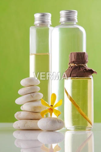 Body Spa & Massage Oils