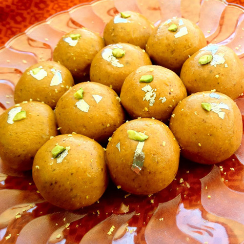 Besan Laddu