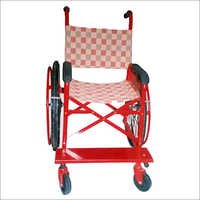 फोल्डिंग व्हील चेयर