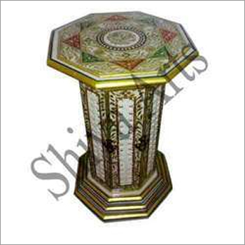 Handicrafts Corner Pillar