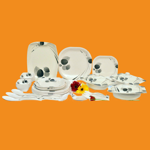 DS Ptfe 655 Melamine Crockery Set