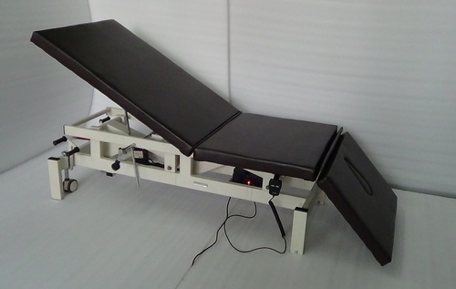 HIGH-LOW TREATMENT TABLE (Electrical With Retracta