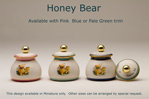 Pottery Ashes Urn - Honey Bear