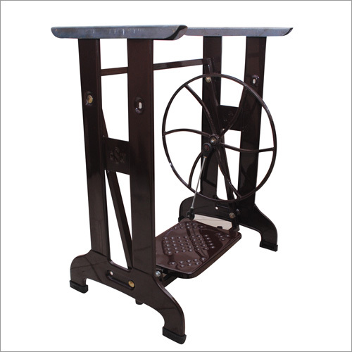 Model Sewing Machine Stand