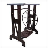 Model Sewing Machine Stand