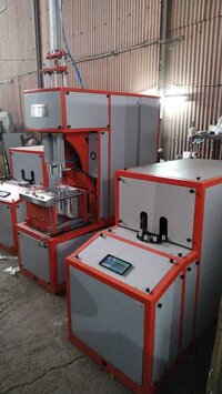 Semi Automatic Blow Moulding Machines - Capacity: 1200 Pcs/hr