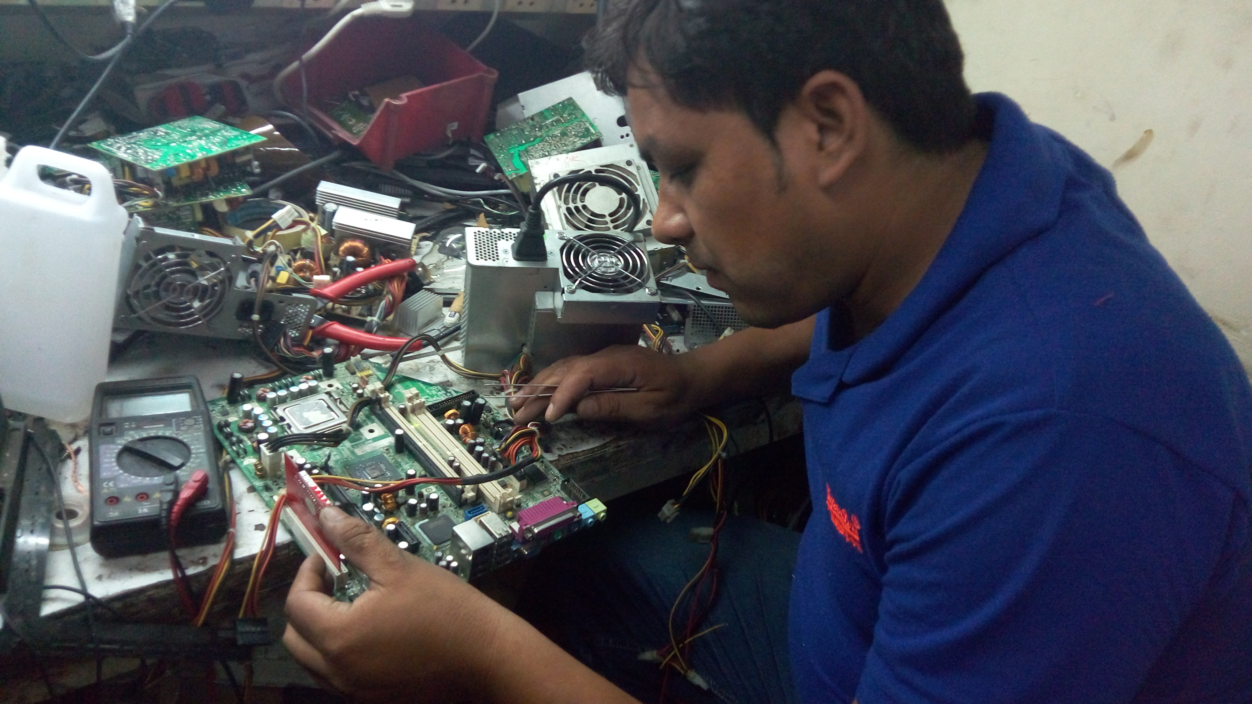 Laptop Repairing Services Provider in DELHI NCR