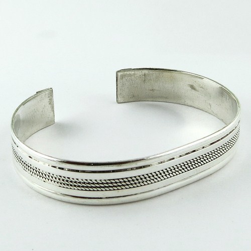 Perfect Design !! 925 Sterling Silver Bracelet