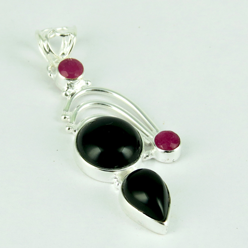 Natural Faceted !! Black Onyx, Ruby 925 Sterling Silver Pendant