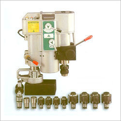 Portable Tapping Machine