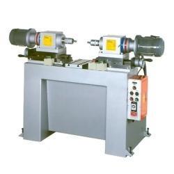 Two End Hydraulic Riveting Machine