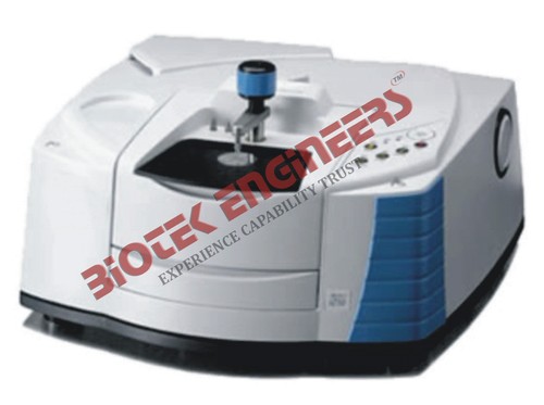 IR SPECTROPHOTOMETER